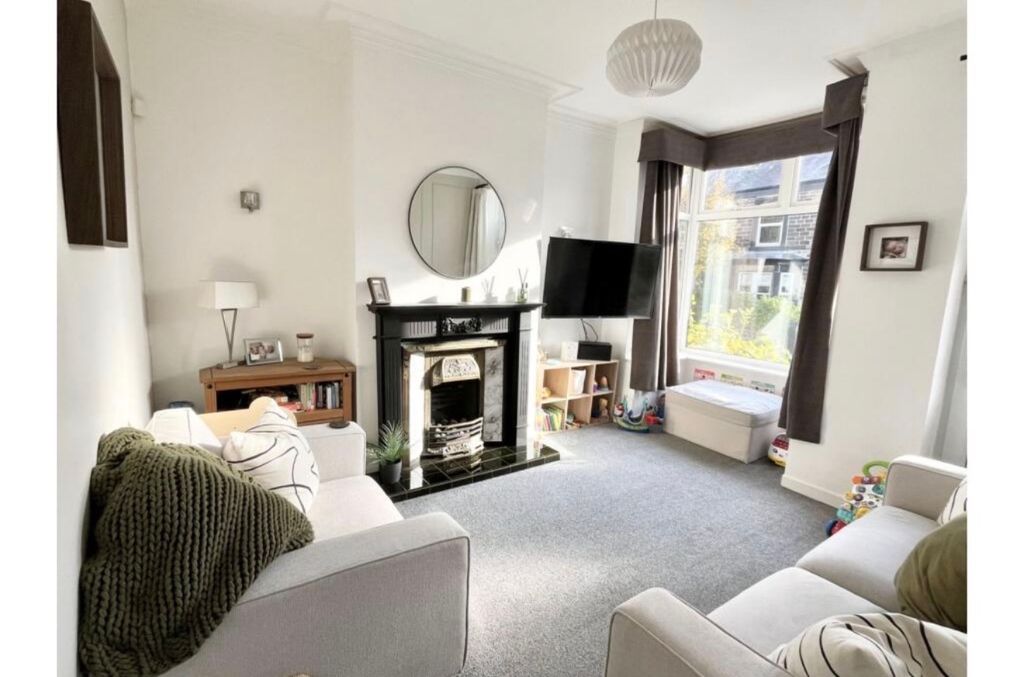 Property photo 2 of 16 Img_1504