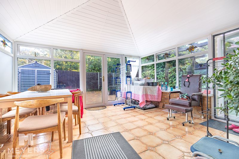 Property photo 2 of 15 Conservatory