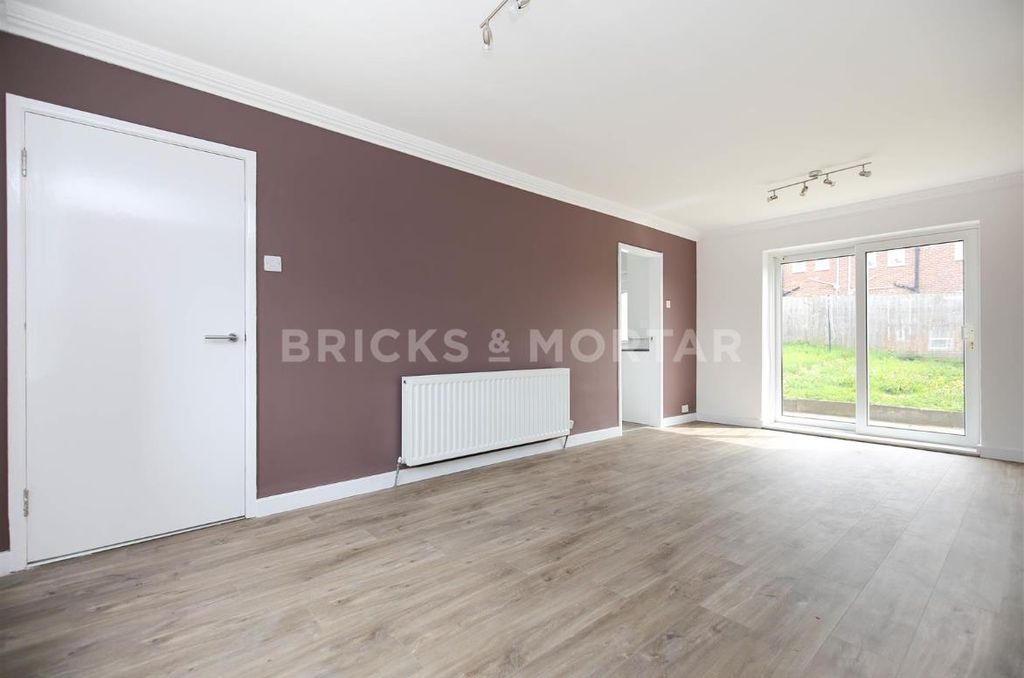 Property photo 3 of 11 Screenshot 2025-06-24 110512.Png