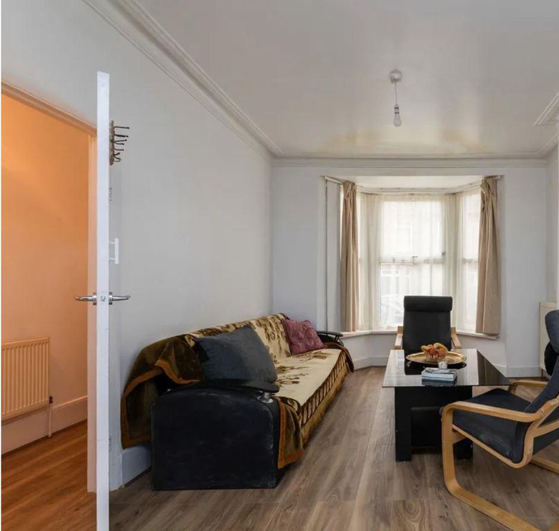 Property photo 2 of 16 D.Jpg