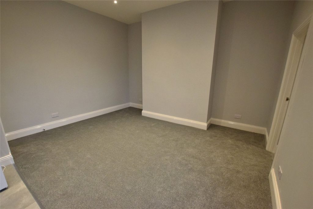 Property photo 3 of 9 Living Room