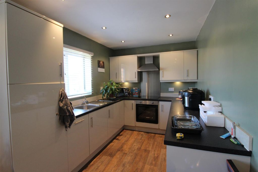 Property photo 3 of 7 Img_9397.Jpg