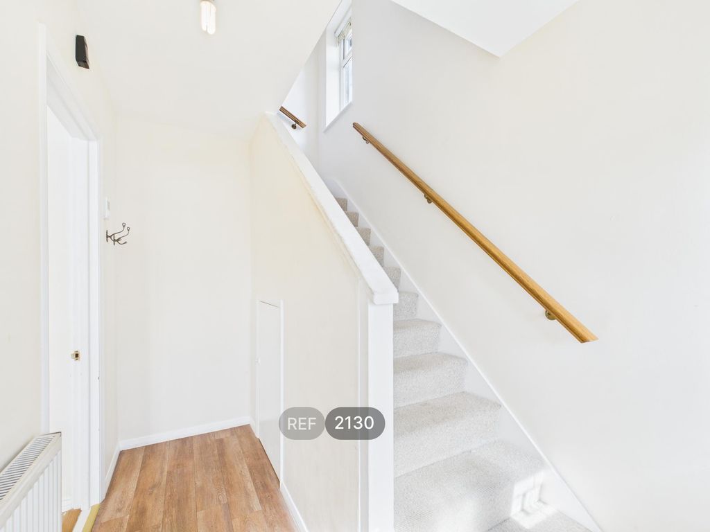 Property photo 3 of 15 Hallway