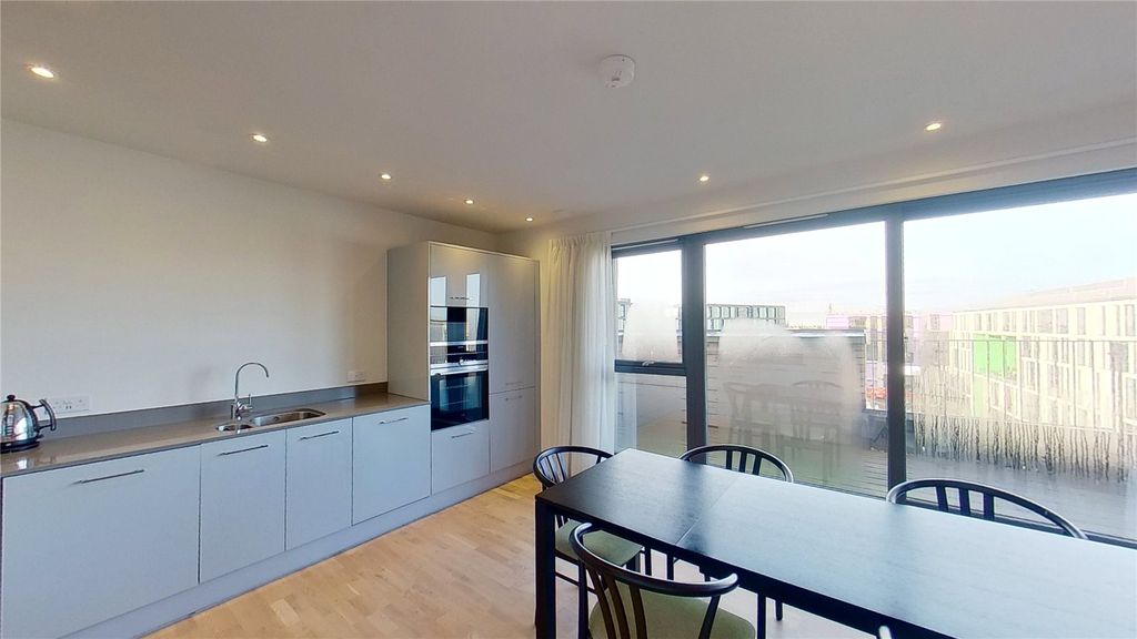 Property photo 3 of 13 Photo 3