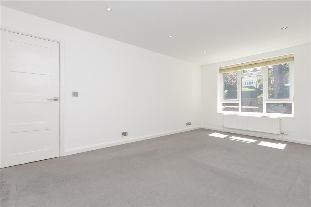 Property photo 2 of 13 Bedroom 1