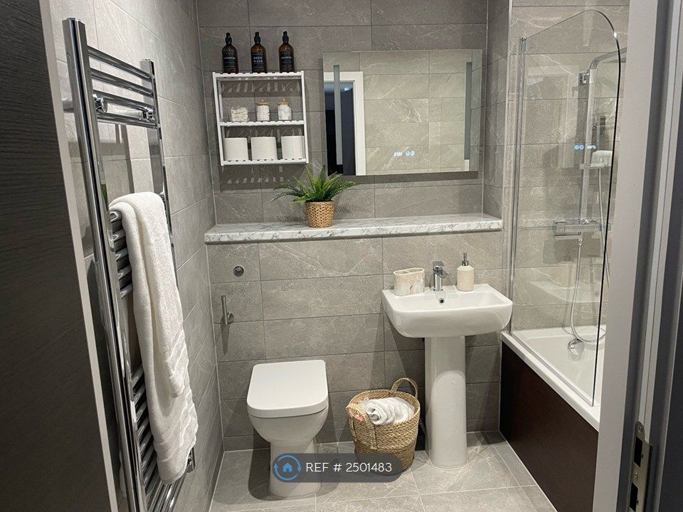 Property photo 3 of 14 Second Bathroom
