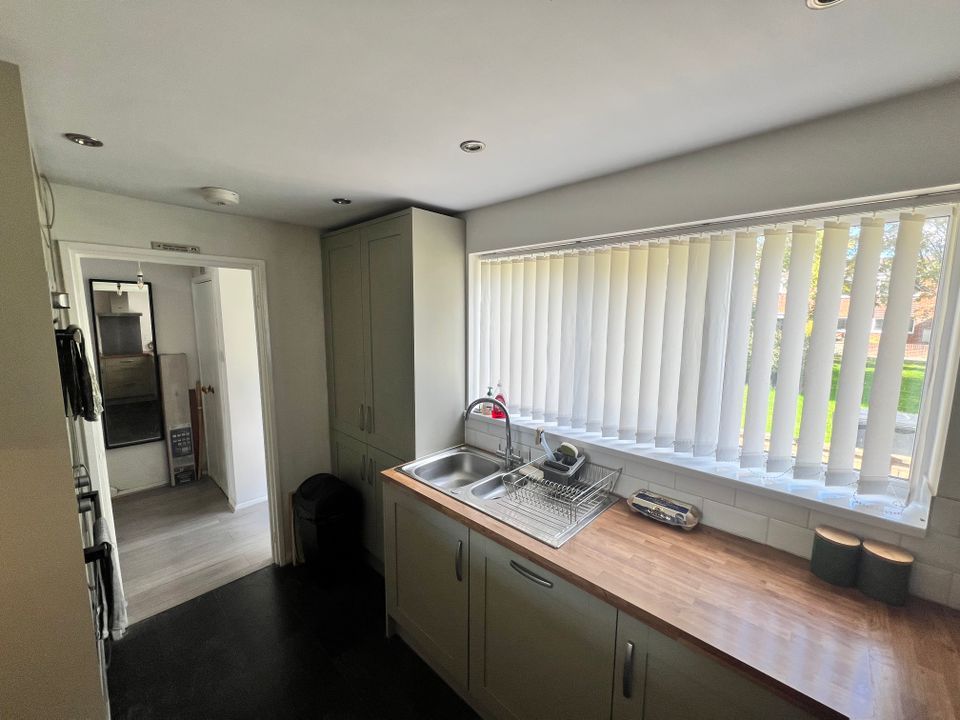 Property photo 3 of 12 Img1591