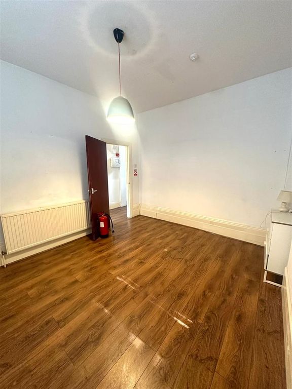 Property photo 3 of 12 Whatsapp Image 2024-10-16 At 15.26.35.Jpeg