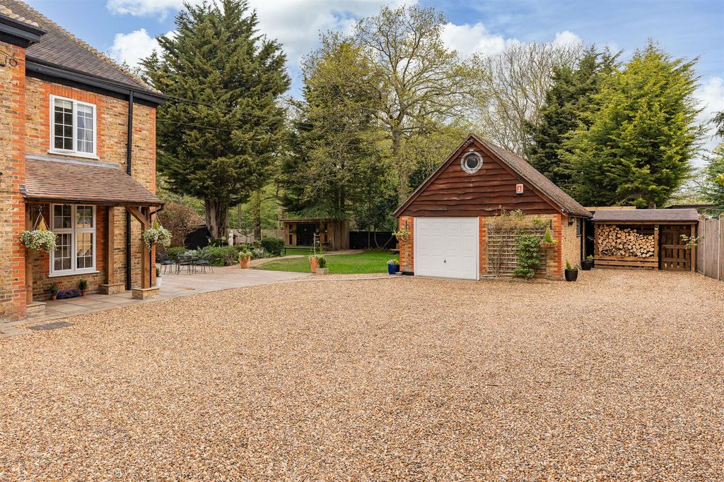 Property photo 3 of 39 External-2.Jpg