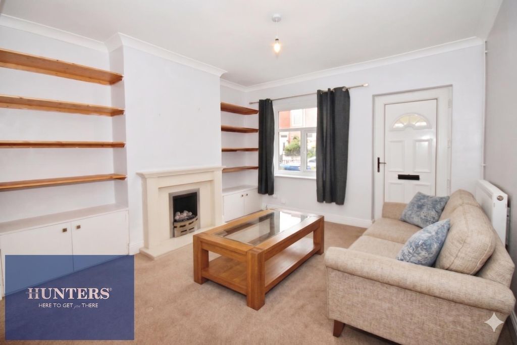 Property photo 2 of 9 Lounge Staged.Png