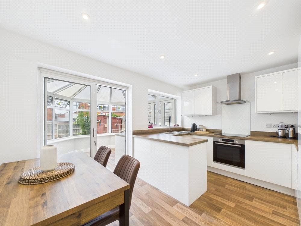 Property photo 2 of 17 Picture No. 05
