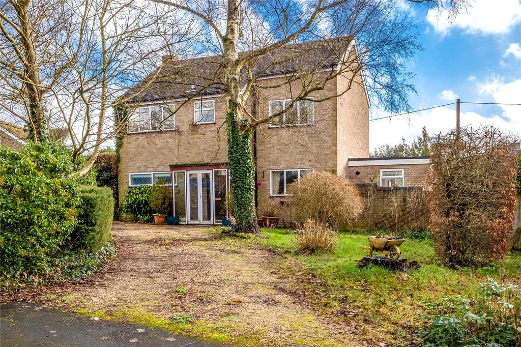 Property photo 1 of 17 Picture No. 02