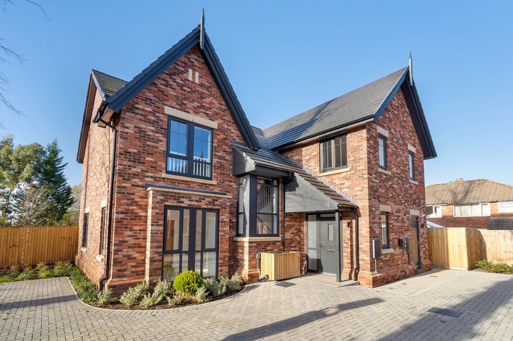 Property photo 1 of 23 Picture No. 02