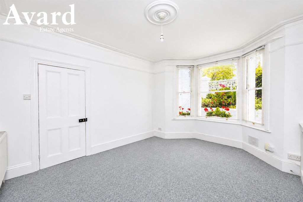 Property photo 3 of 24 51.Png