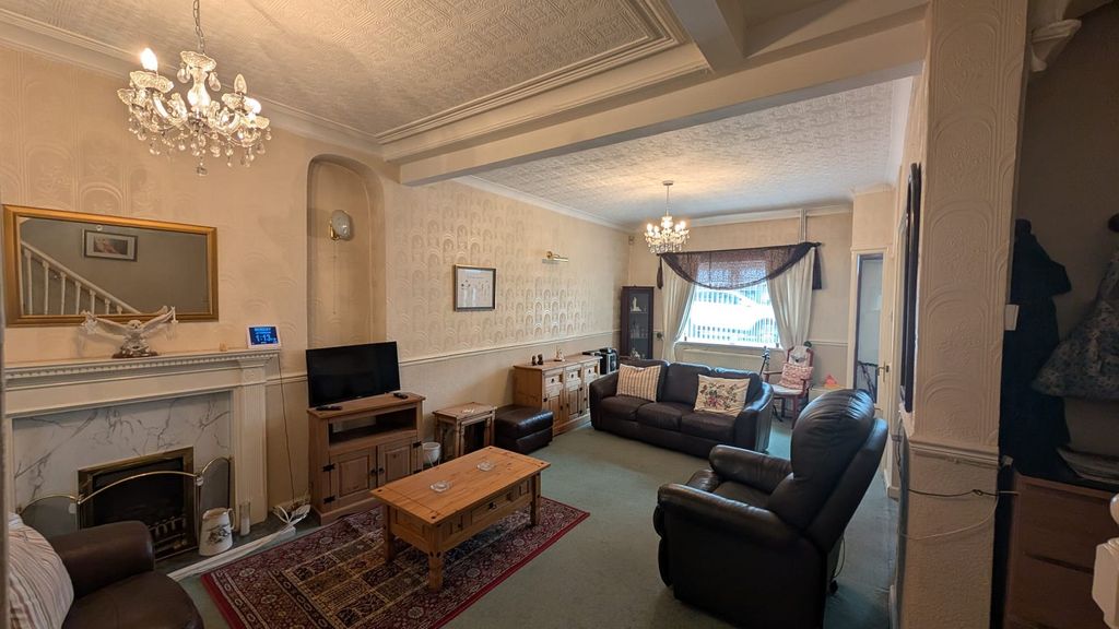 Property photo 1 of 9 Main Image
