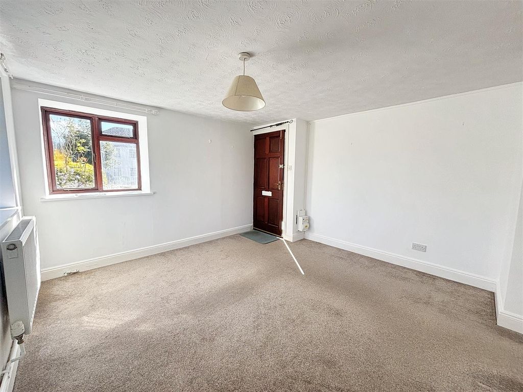 Property photo 3 of 8 Living Room 2.Jpg