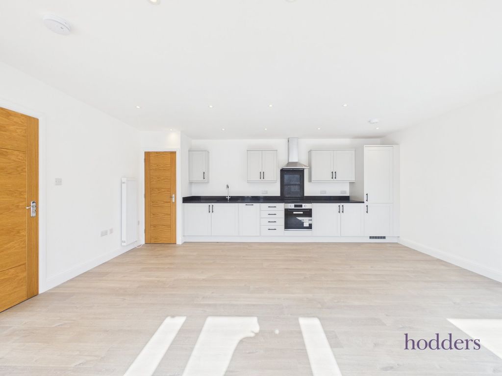 Property photo 3 of 9 Picture No. 10