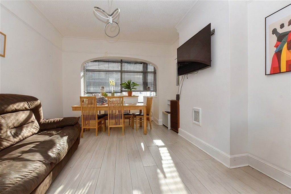 Property photo 2 of 9 Dining Room