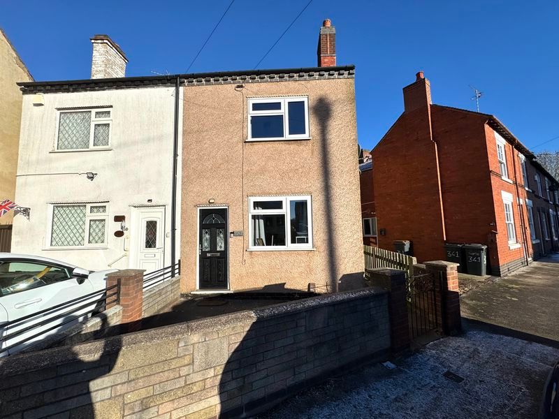 Property photo 1 of 11 Photo 7