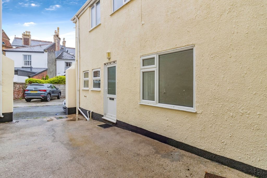 Property photo 1 of 16 Photo