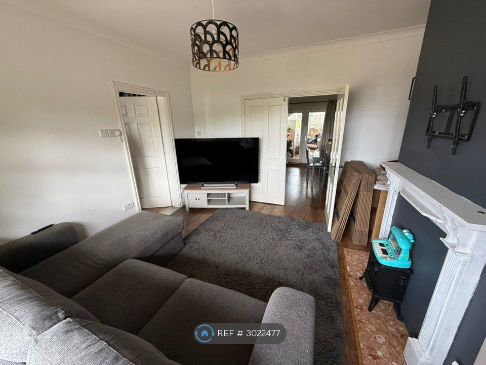 Property photo 2 of 5 Lounge