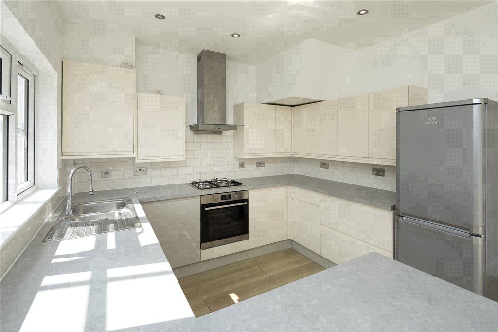 Property photo 3 of 16 Picture No. 08