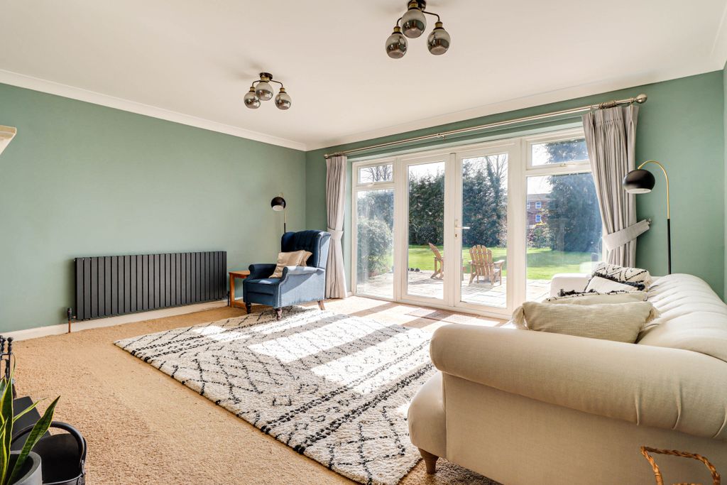 Property photo 2 of 21 Img4970Img4972