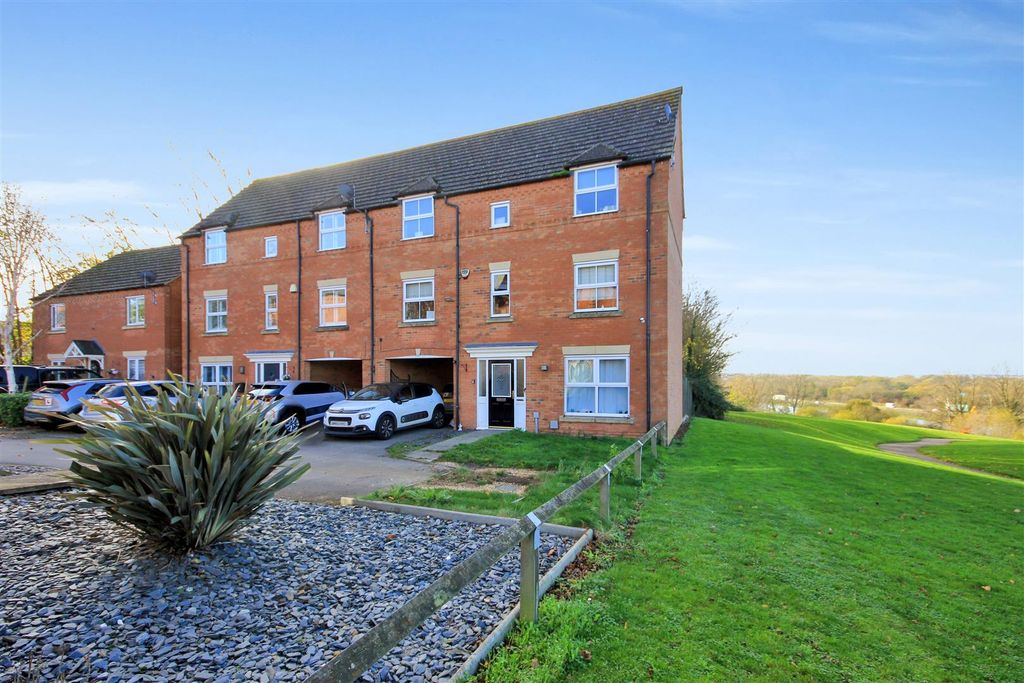 Property photo 1 of 18 Img_9600.Jpg