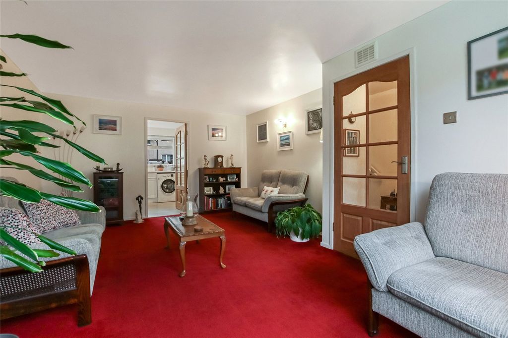 Property photo 3 of 15 Picture No. 07