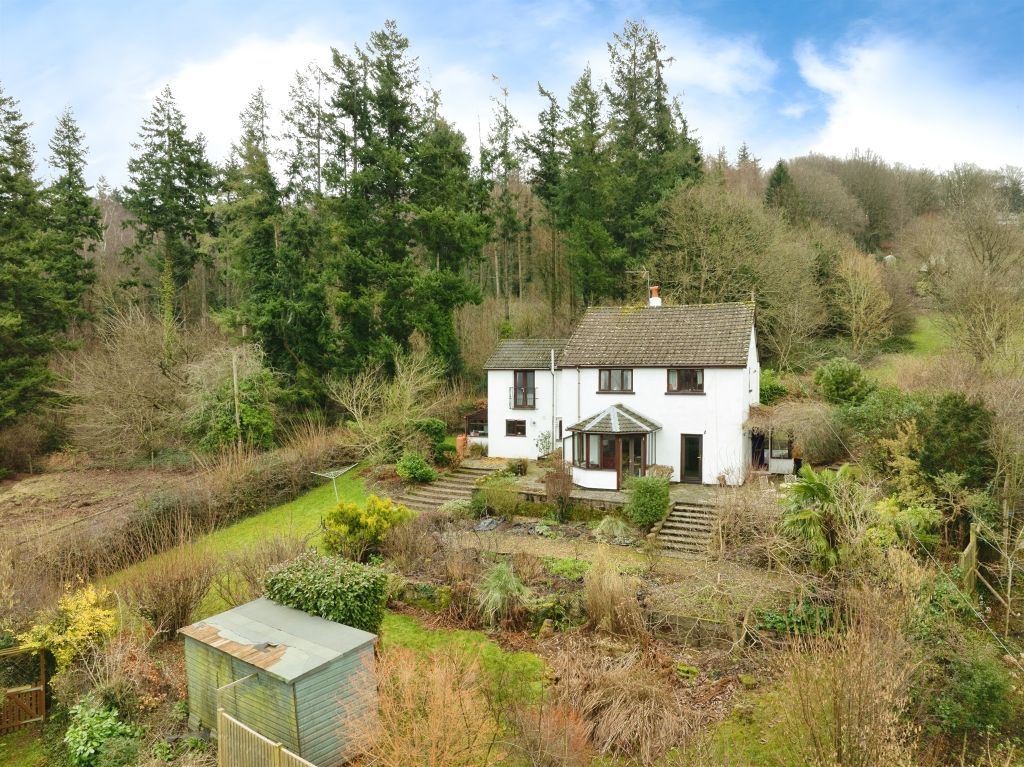 Property photo 3 of 34