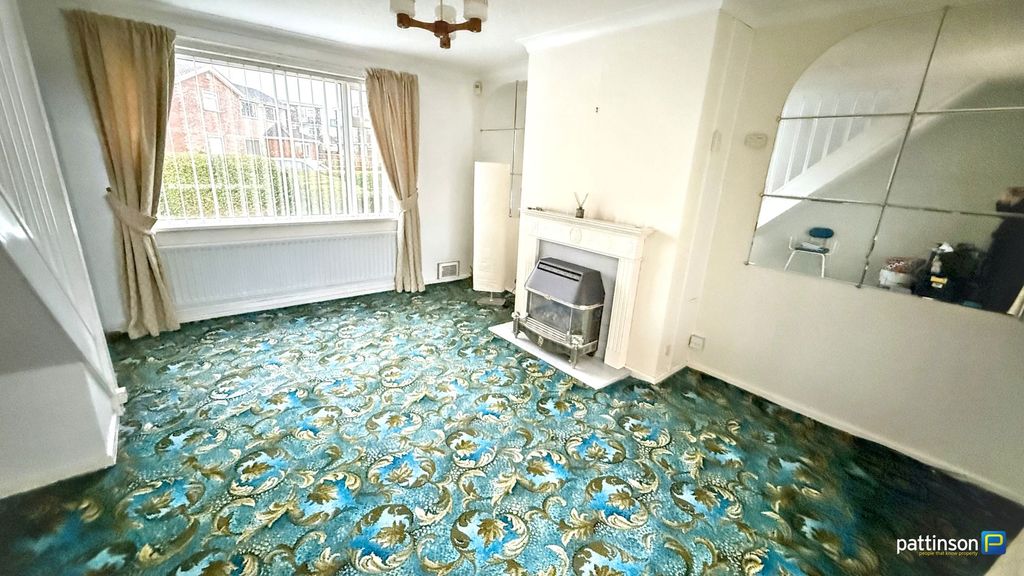 Property photo 3 of 21