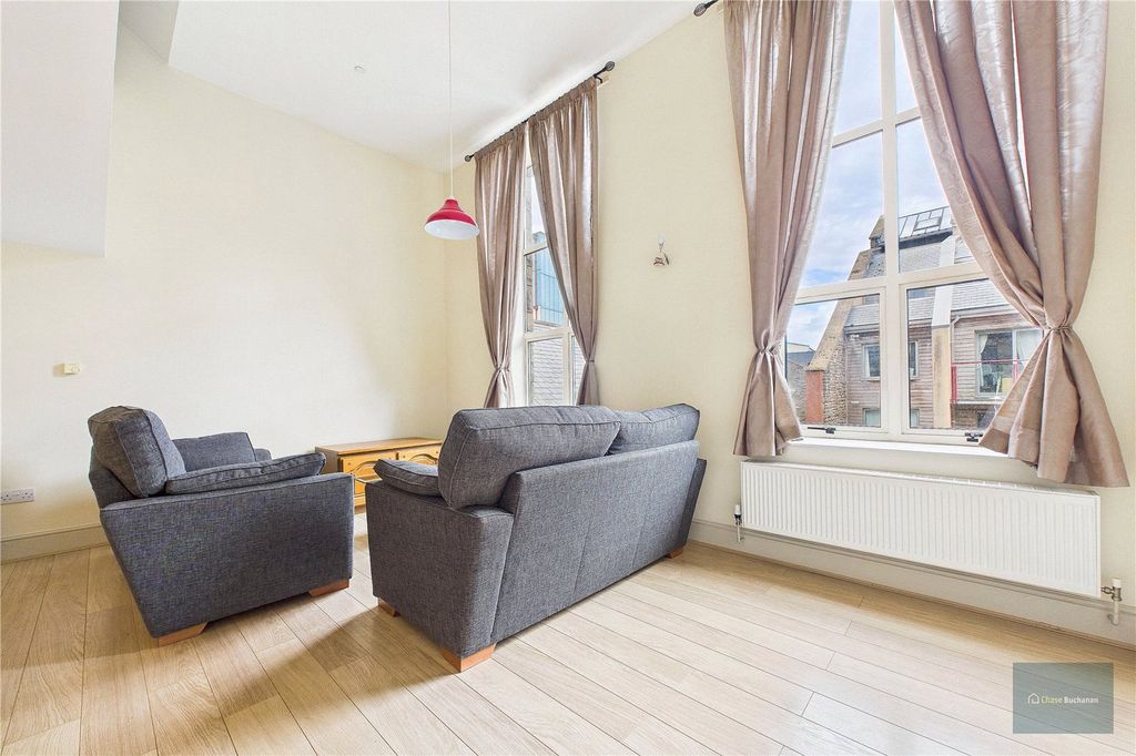 Property photo 3 of 10 Picture No. 10