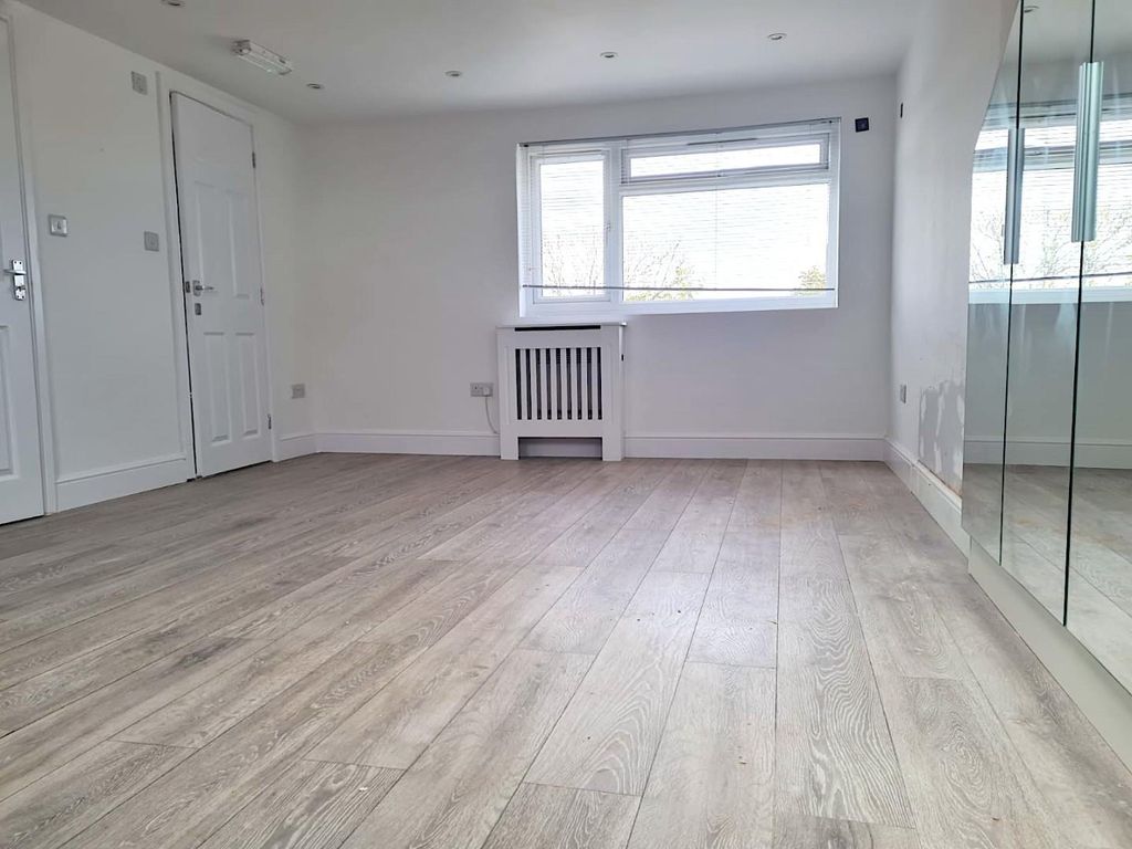 Property photo 1 of 6 Whatsapp Image 2021 At 11.17.32.Jpeg