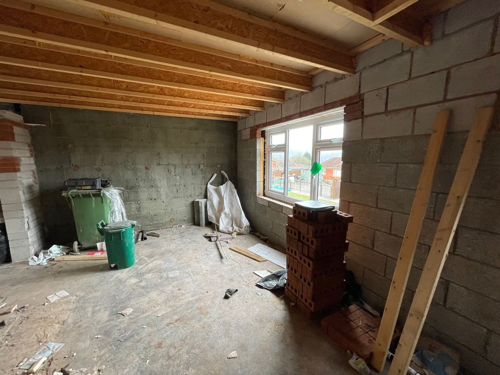 Property photo 2 of 3