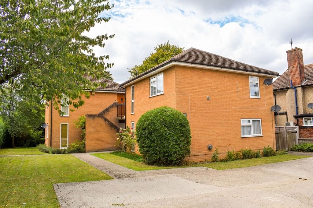 Property photo 1 of 7