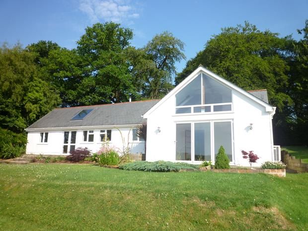 Property photo 1 of 13 P1480382