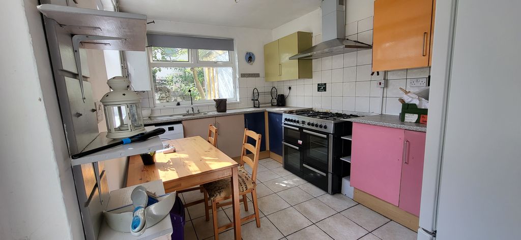 Property photo 1 of 22