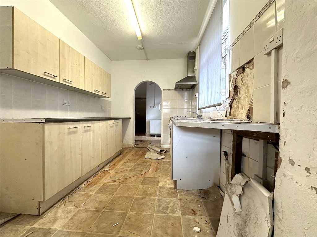 Property photo 3 of 10 Picture No. 04