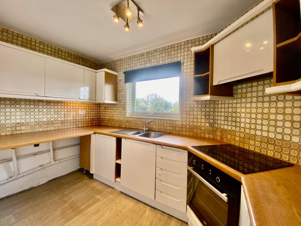 Property photo 3 of 10 Image