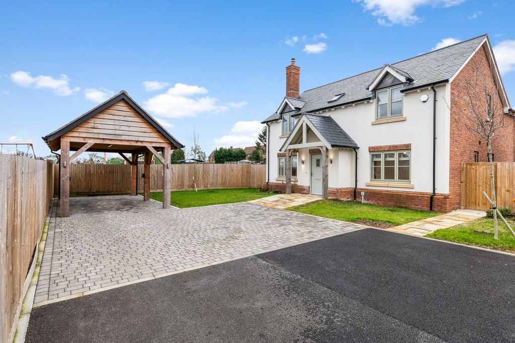 Property photo 1 of 18