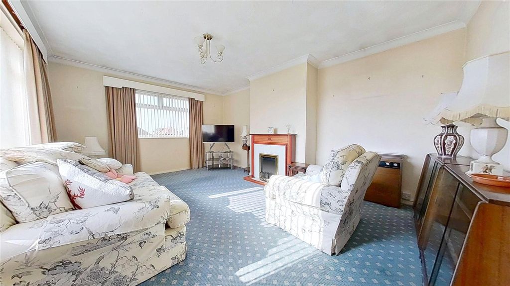 Property photo 2 of 9 Picture No. 05