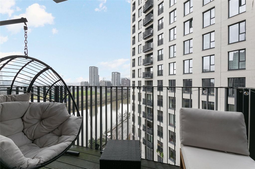 Property photo 2 of 16 Picture No. 06