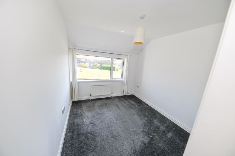 Property photo 3 of 6 Photo 4