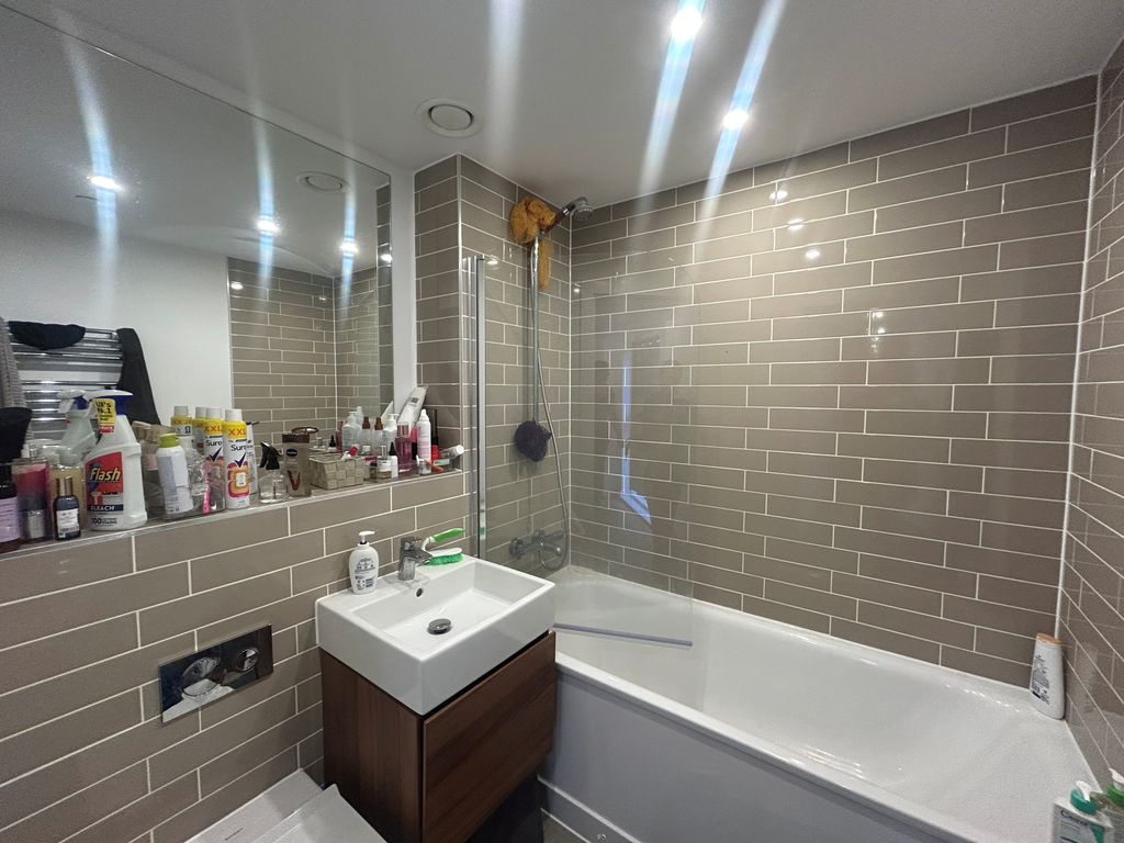 Property photo 3 of 3 Bathroom