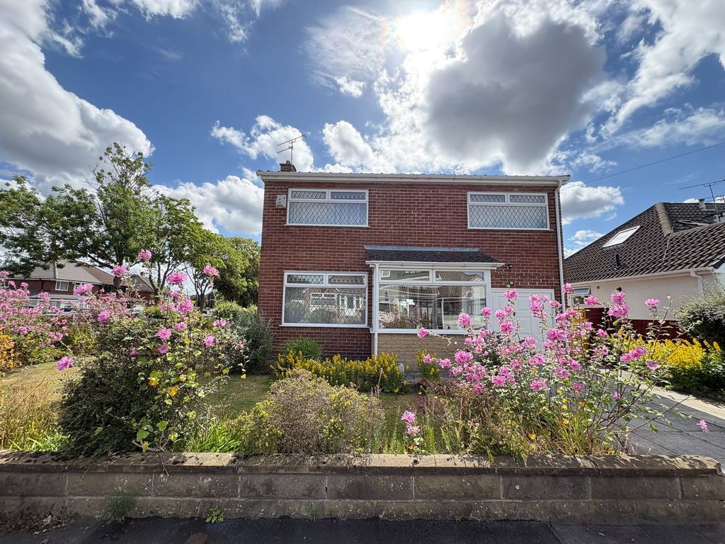 Property photo 1 of 35