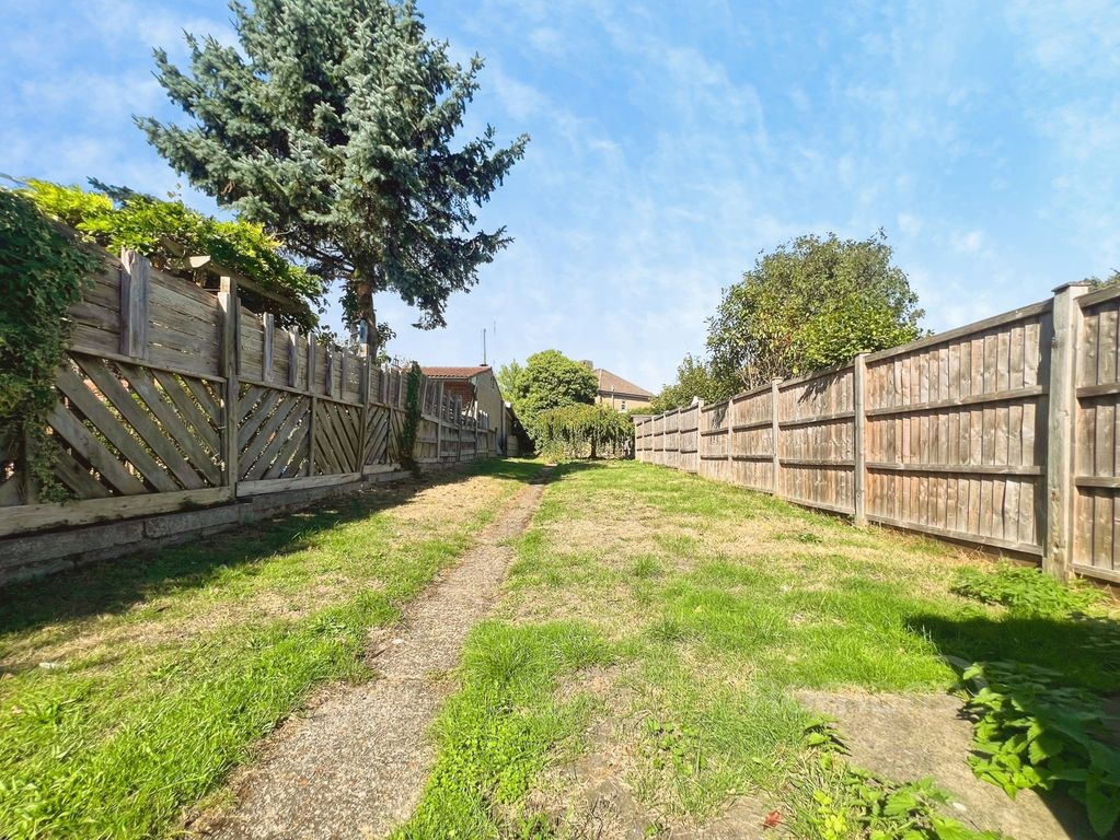Property photo 3 of 20 Pbox-Img.Jpg