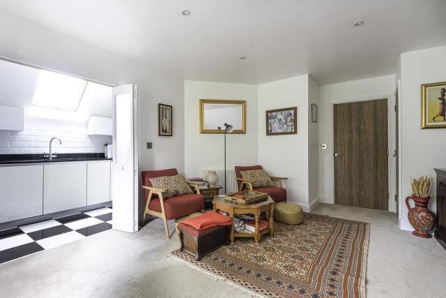 Property photo 3 of 10 Internal View