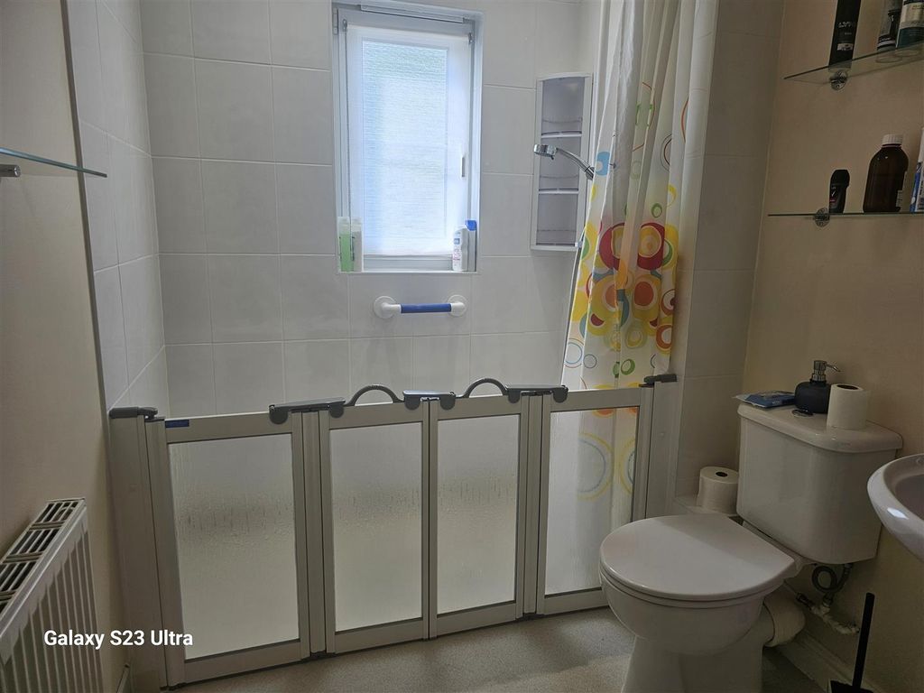 Additional image 5 of 2 bed end terrace house to rentSt Johns Road, Shanklin PO37