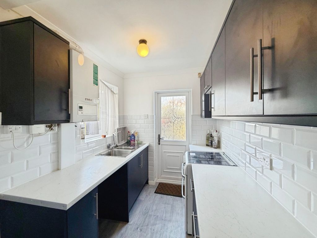 Property photo 3 of 11 5298474