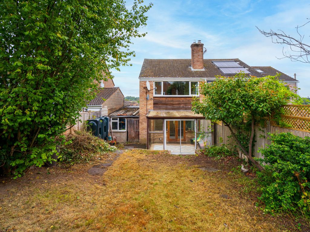 Property photo 2 of 13
